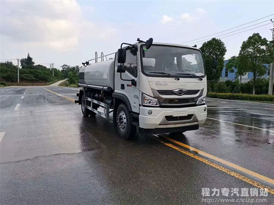 国六福田瑞沃10吨洒水车